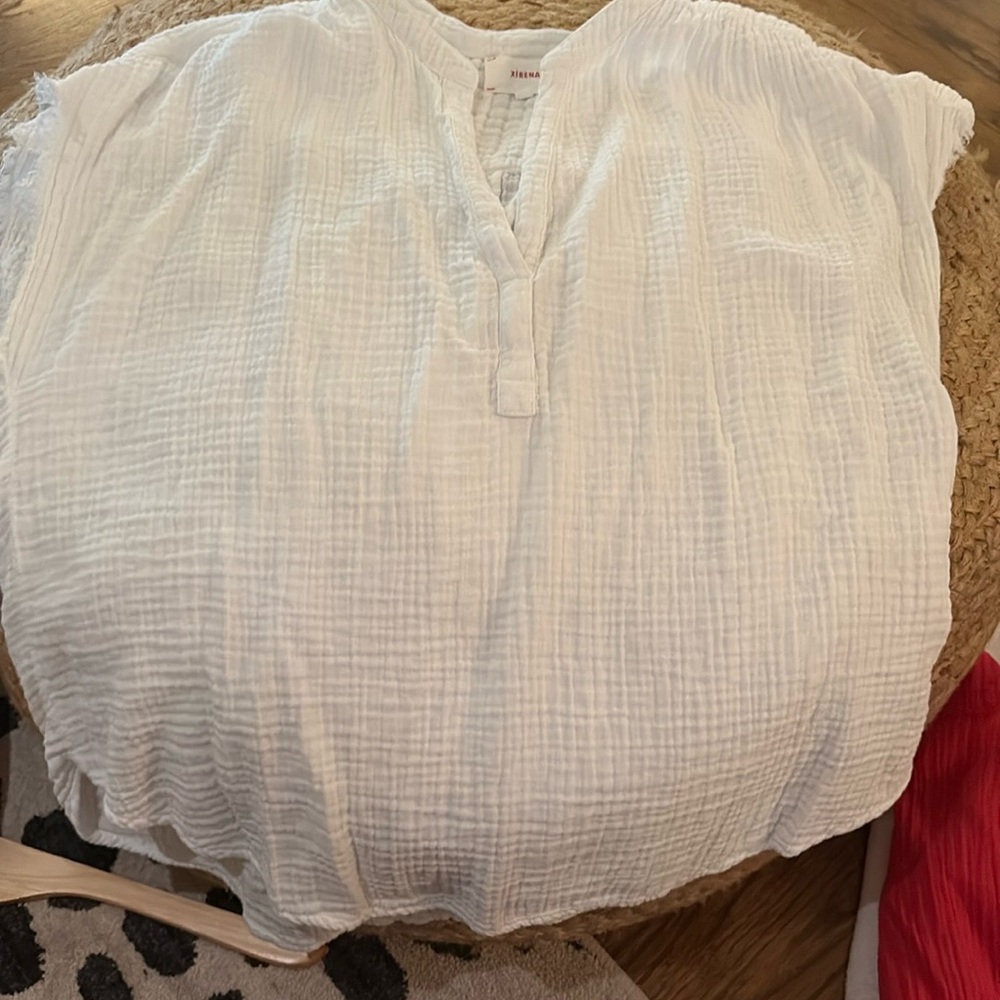 XiRENA White Relaxed Pleated Blouse with Mandarin Collar